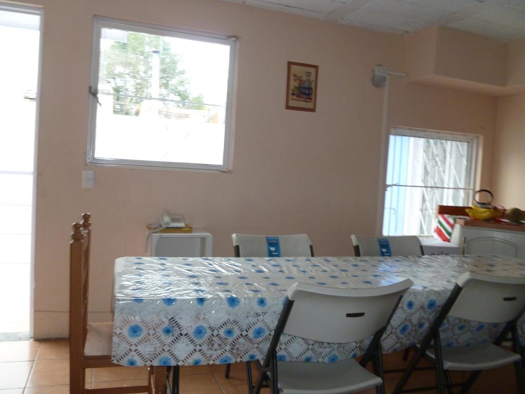 La Casa Azul Hostal Y Pension - Coatepec คาลาปา ภายนอก รูปภาพ