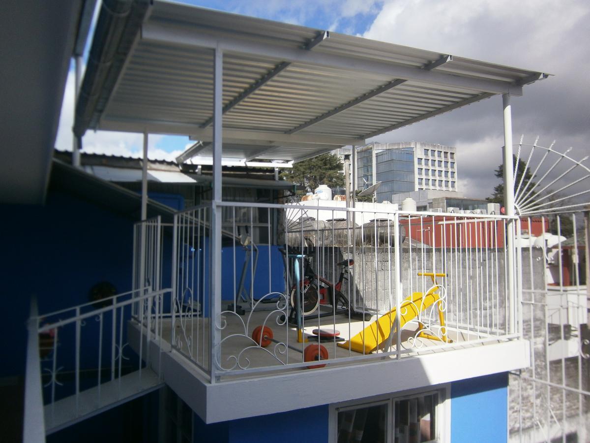 La Casa Azul Hostal Y Pension - Coatepec คาลาปา ภายนอก รูปภาพ